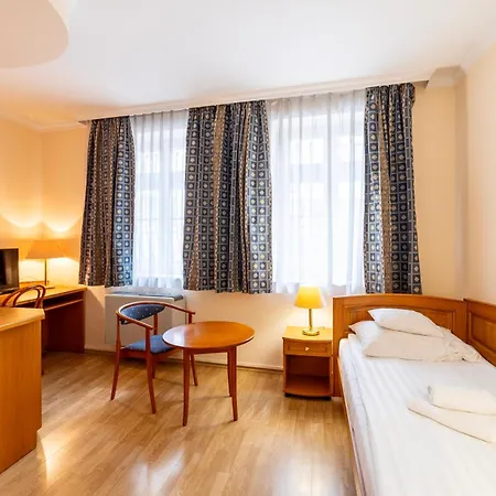 Hotel Pannonia Miskolc Exterior photo