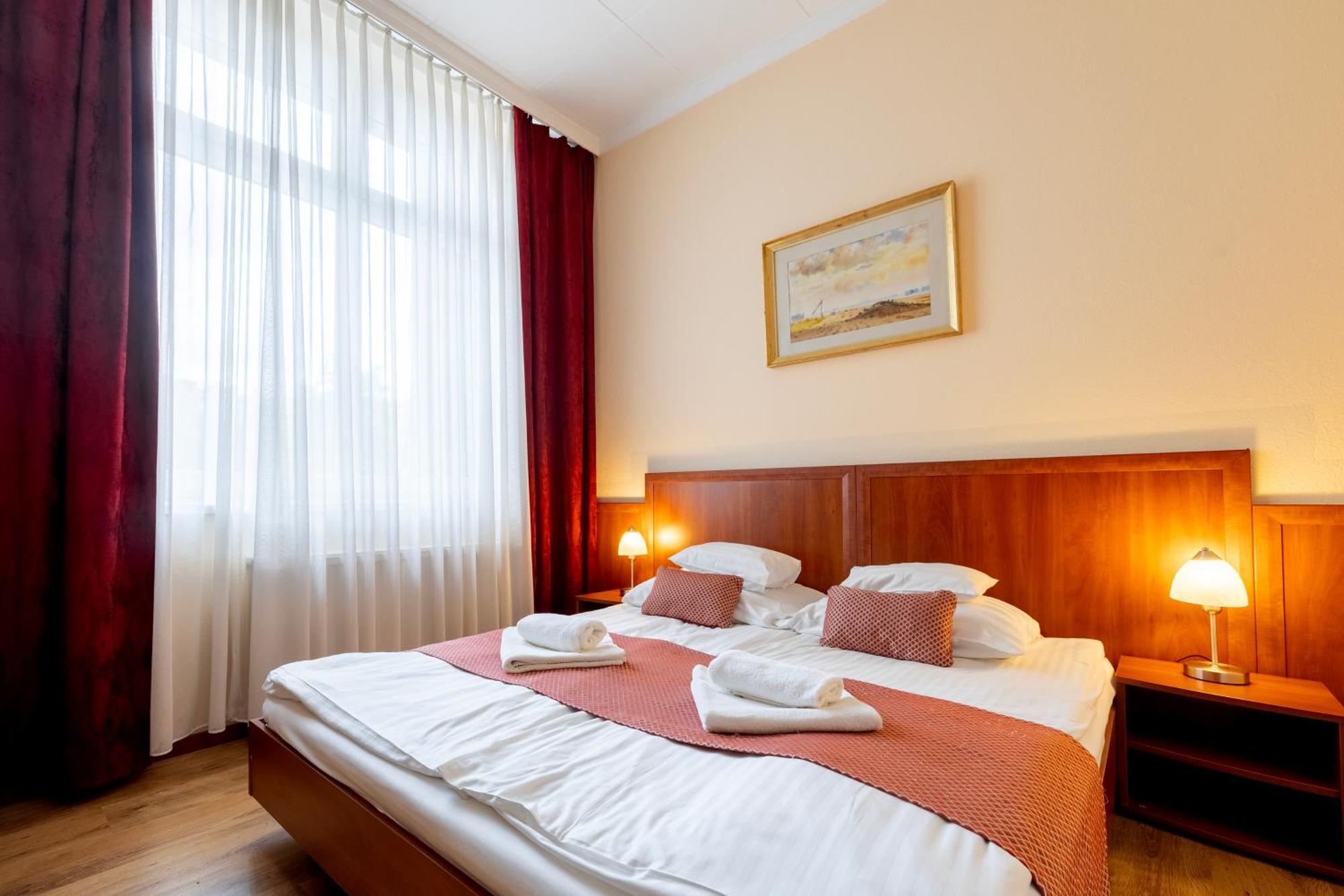 Pannonia Hotel